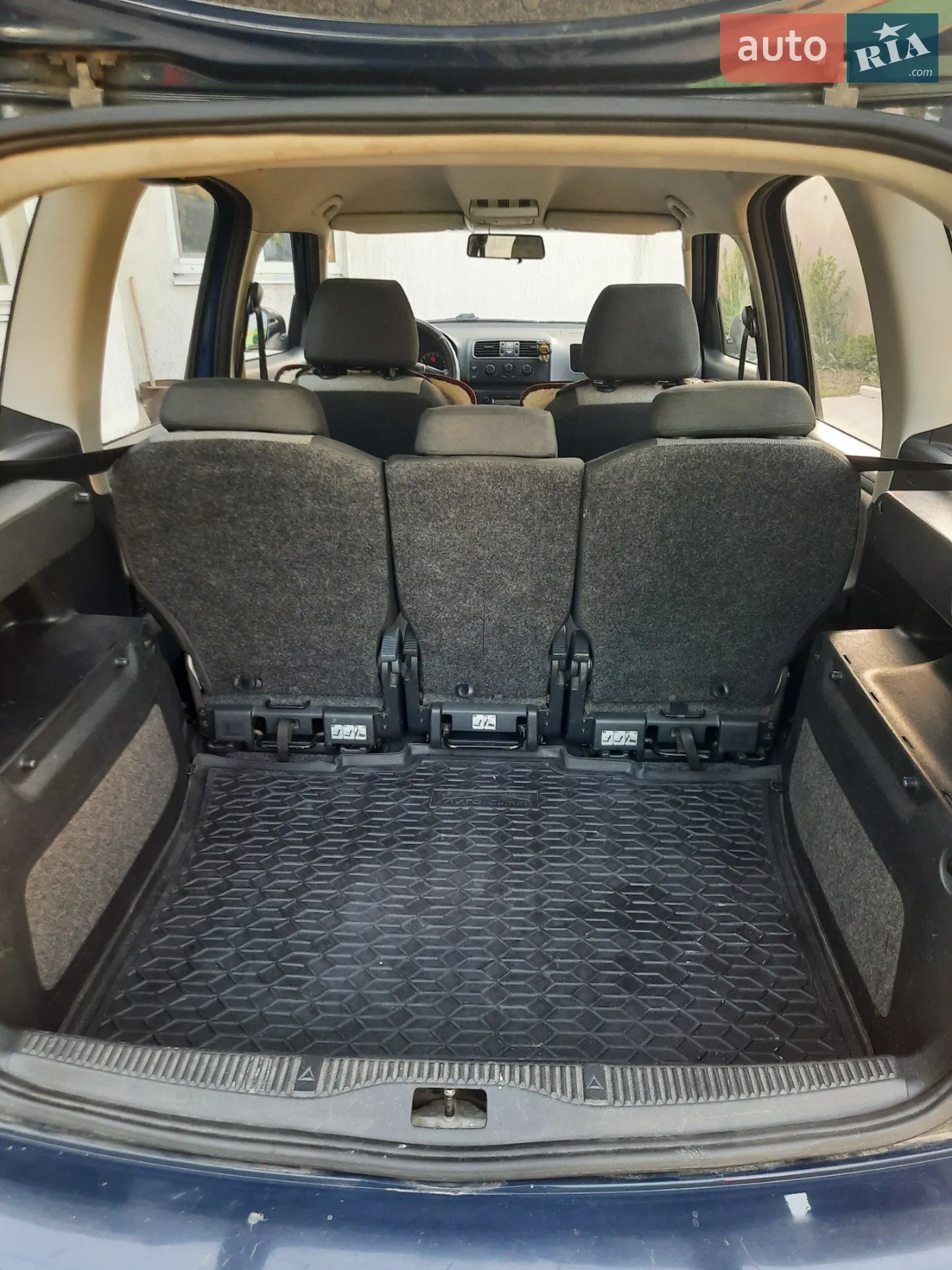 Skoda Roomster 2009 VIN TMBLC65J5A5008687 фото оголошення 5 з 9