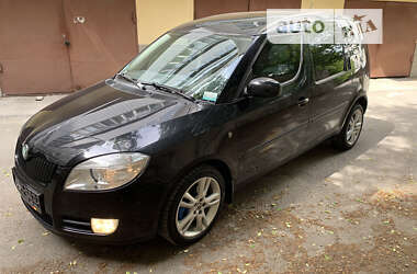 Микровэн Skoda Roomster 2009 в Тернополе