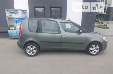 Микровэн Skoda Roomster 2008 в Житомире