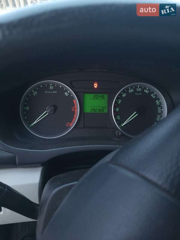 Микровэн Skoda Roomster 2007 в Львове