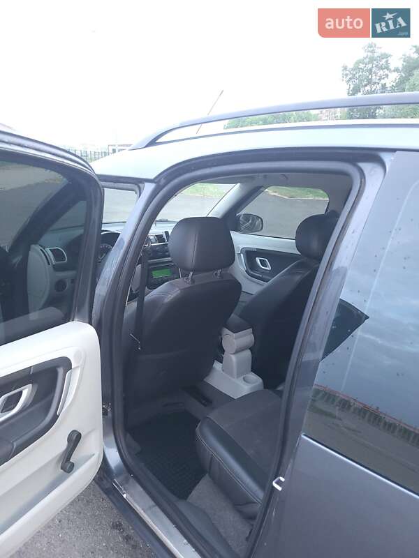 Микровэн Skoda Roomster 2007 в Львове