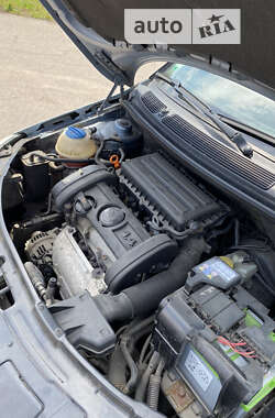 Микровэн Skoda Roomster 2007 в 