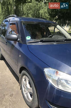 Микровэн Skoda Roomster 2011 в Камне-Каширском