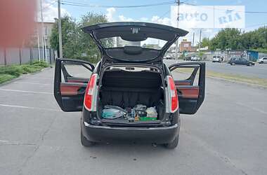 Микровэн Skoda Roomster 2006 в Сумах