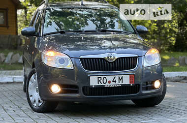 Микровэн Skoda Roomster 2010 в Дрогобыче