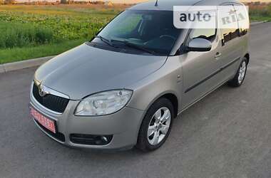 Микровэн Skoda Roomster 2008 в Ровно