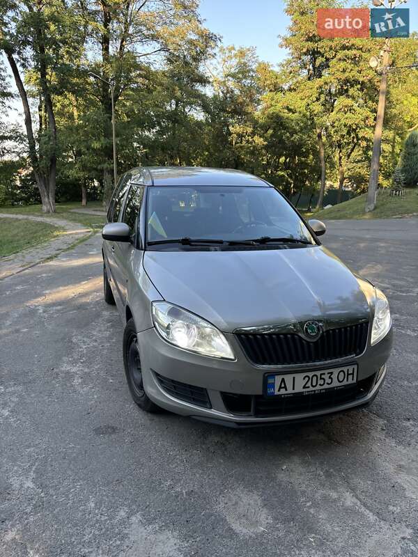 Мікровен Skoda Roomster 2011 в Києві