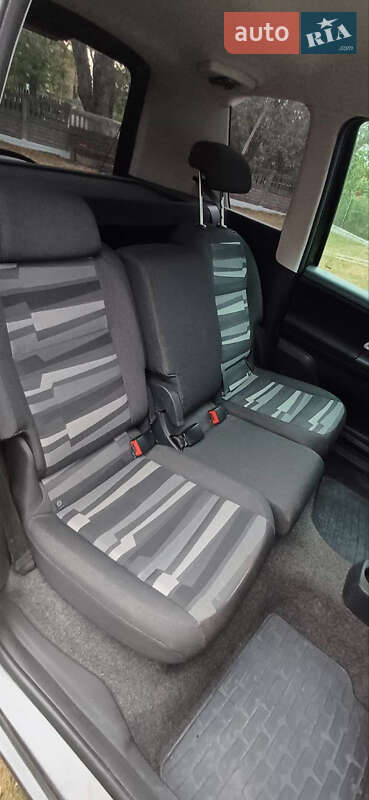 Микровэн Skoda Roomster 2007 в Шипинцах