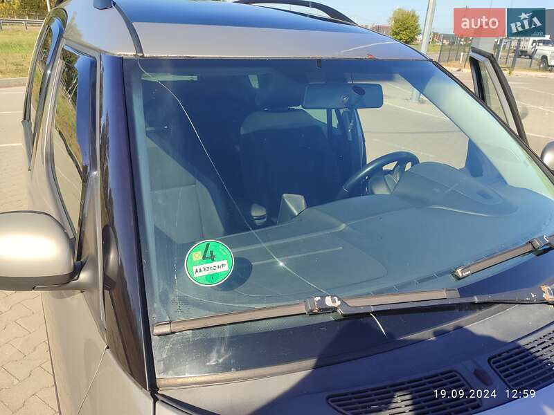 Микровэн Skoda Roomster 2011 в Киеве