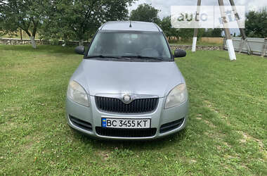 Микровэн Skoda Roomster 2007 в Стрые