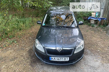 Микровэн Skoda Roomster 2013 в Киеве