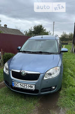 Микровэн Skoda Roomster 2008 в Львове