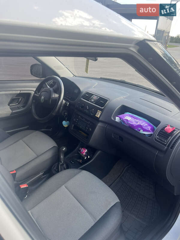 Микровэн Skoda Roomster 2010 в Козове фото 7 Микровэн Skoda Roomster 2010 в Козове