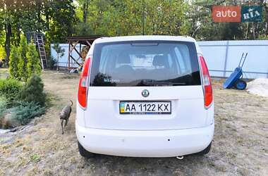 Микровэн Skoda Roomster 2010 в Киеве