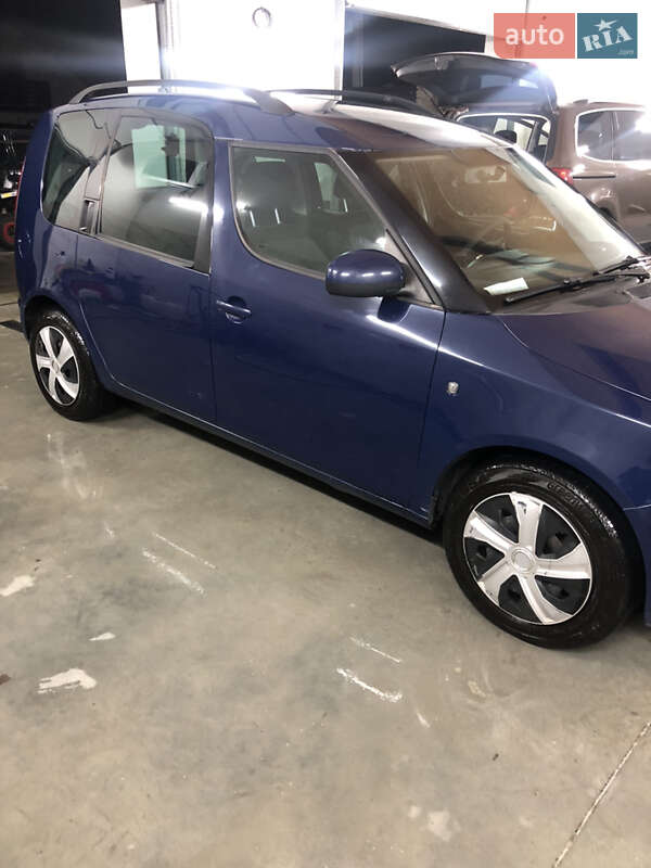 Мікровен Skoda Roomster 2011 в Львові