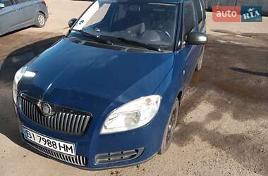 Микровэн Skoda Roomster 2009 в Киеве