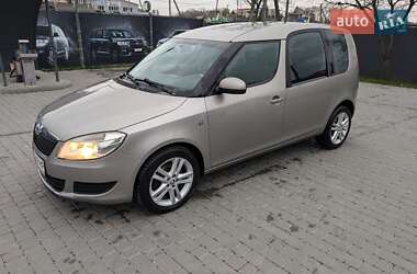 Микровэн Skoda Roomster 2014 в 