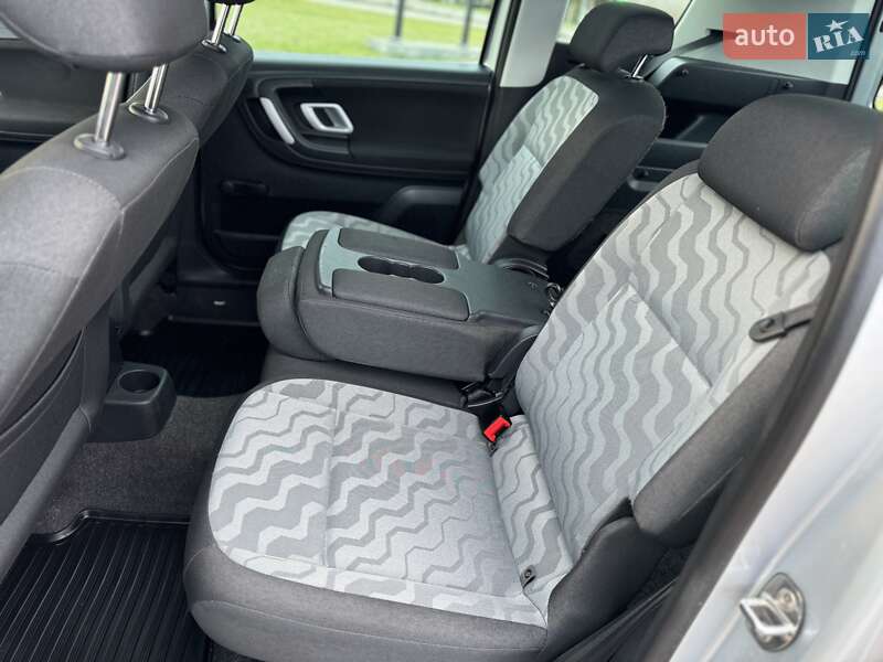 Мікровен Skoda Roomster 2008 в Дубні