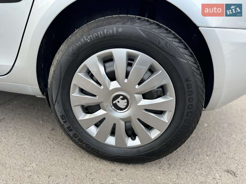 Мікровен Skoda Roomster 2008 в Дубні