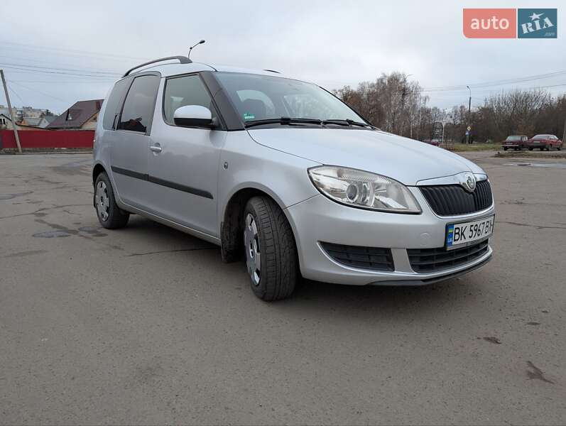 Мікровен Skoda Roomster 2010 в Сарнах