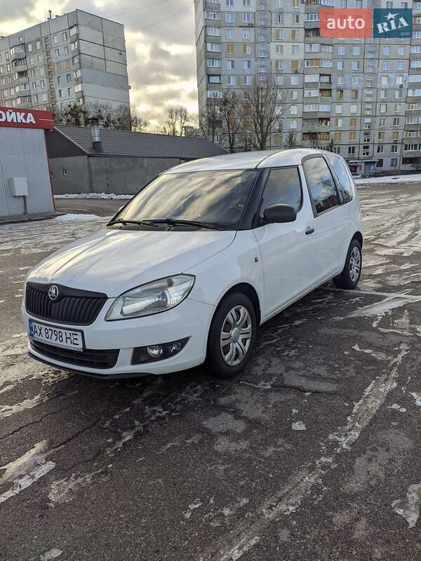 Микровэн Skoda Roomster 2015 в Харькове