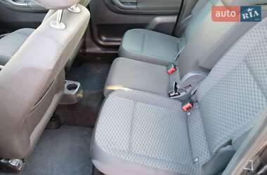 Микровэн Skoda Roomster 2012 в 