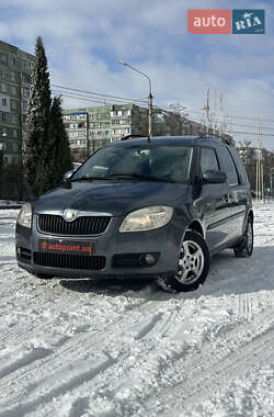 Микровэн Skoda Roomster 2009 в Сумах