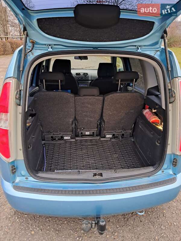 Микровэн Skoda Roomster 2010 в Мукачево