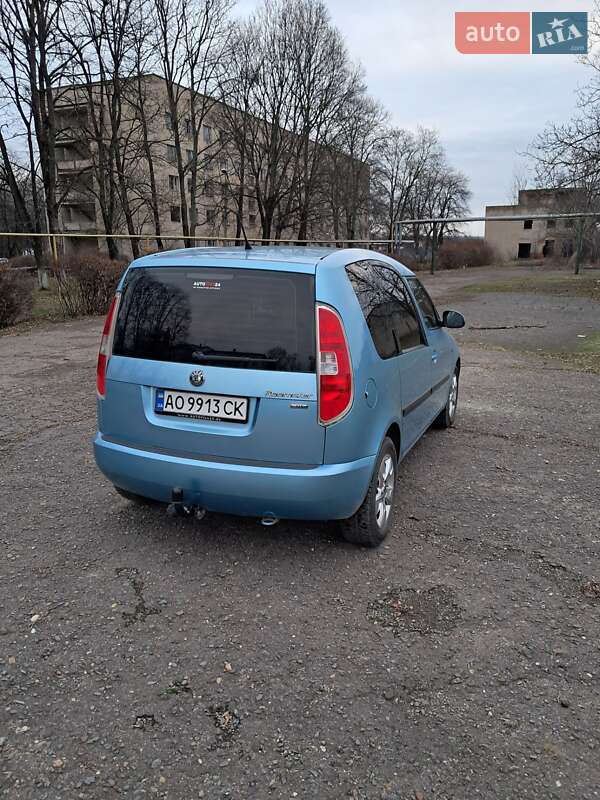Микровэн Skoda Roomster 2010 в Мукачево