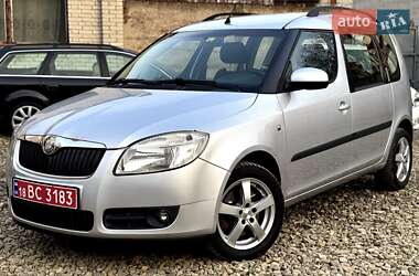 Микровэн Skoda Roomster 2008 в Стрые