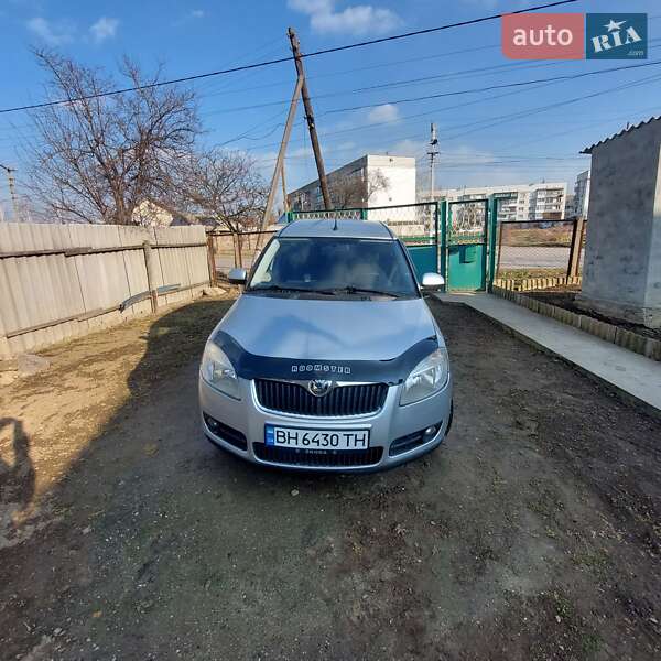 Мікровен Skoda Roomster 2008 в Кілії