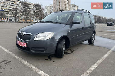 Микровэн Skoda Roomster 2008 в Киеве