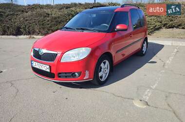 Микровэн Skoda Roomster 2008 в Умани