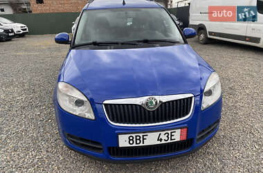 Микровэн Skoda Roomster 2009 в 