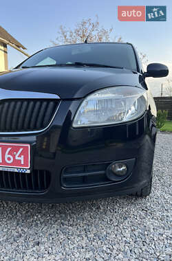 Микровэн Skoda Roomster 2007 в 
