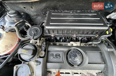 Микровэн Skoda Roomster 2008 в 