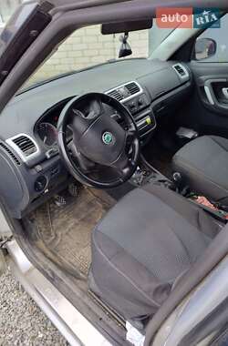 Микровэн Skoda Roomster 2008 в 