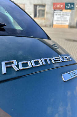 Микровэн Skoda Roomster 2010 в 