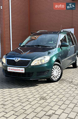 Микровэн Skoda Roomster 2010 в 