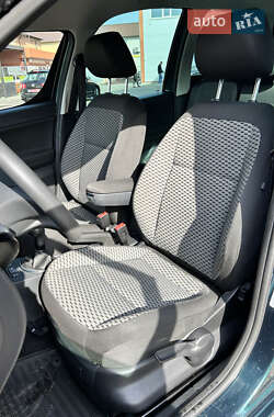 Микровэн Skoda Roomster 2010 в 