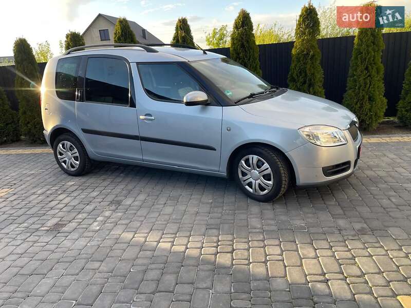 Мікровен Skoda Roomster 2009 в Любомлі