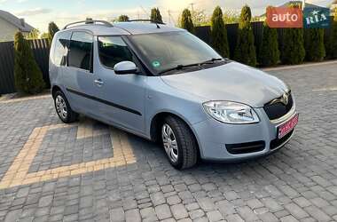 Микровэн Skoda Roomster 2009 в 