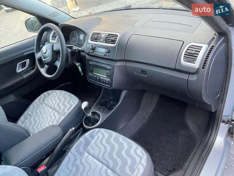 Мікровен Skoda Roomster 2009 в Любомлі