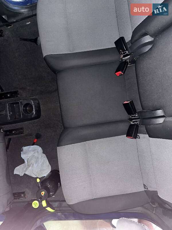 Микровэн Skoda Roomster 2009 в Львове