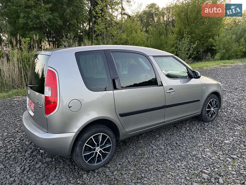 Мікровен Skoda Roomster 2010 в Луцьку