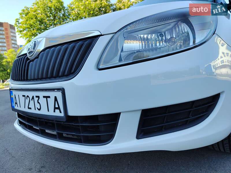 Микровэн Skoda Roomster 2013 в Белой Церкви