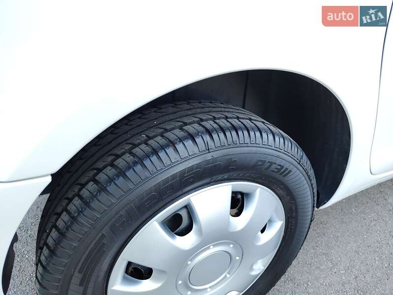 Микровэн Skoda Roomster 2013 в Белой Церкви