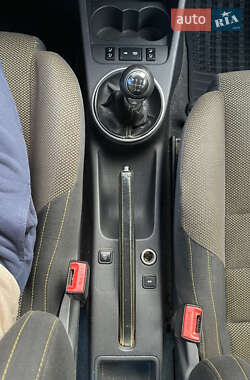 Микровэн Skoda Roomster 2008 в 