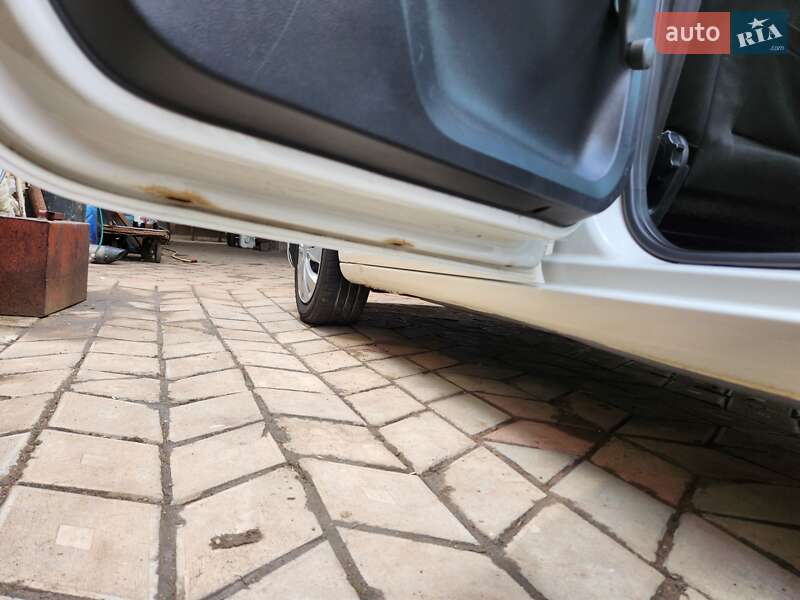Микровэн Skoda Roomster 2010 в Раздельной