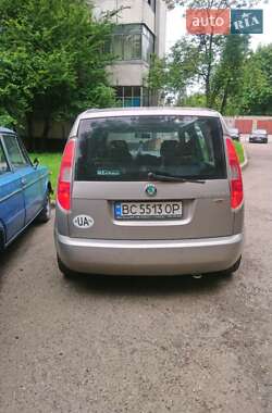 Мікровен Skoda Roomster 2010 в Львові